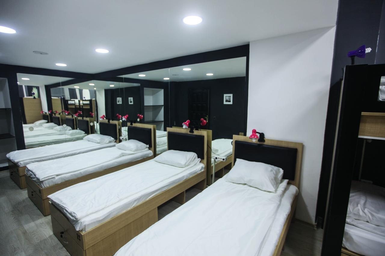 Myhostel Baku Bagian luar foto