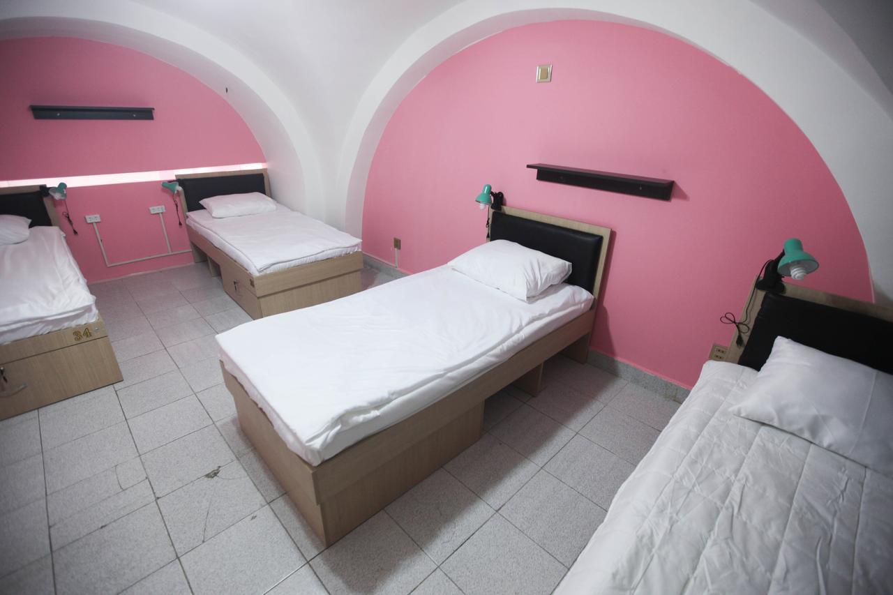 Myhostel Baku Bagian luar foto
