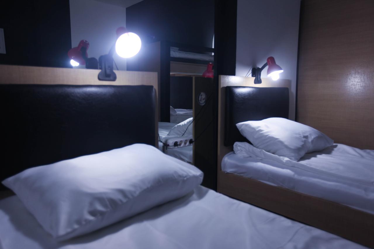 Myhostel Baku Bagian luar foto