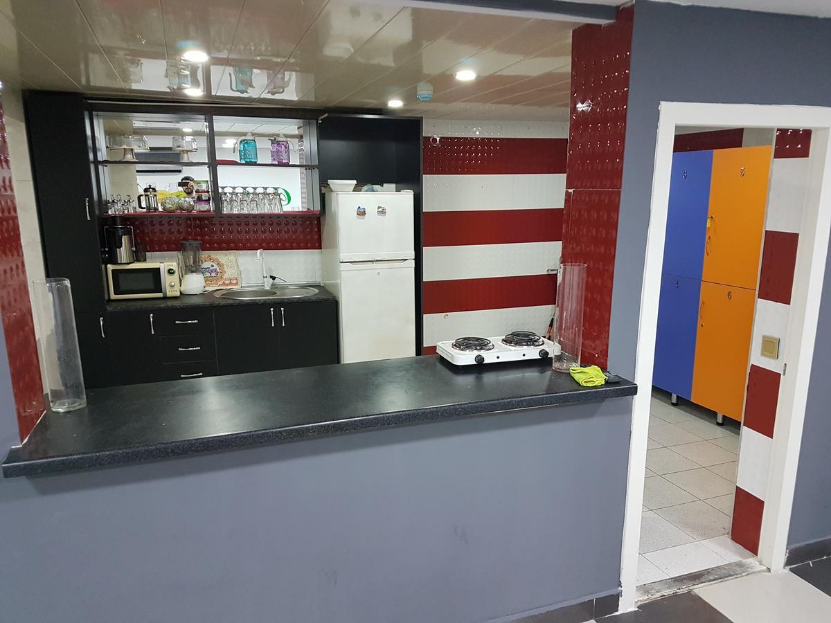 Myhostel Baku Bagian luar foto
