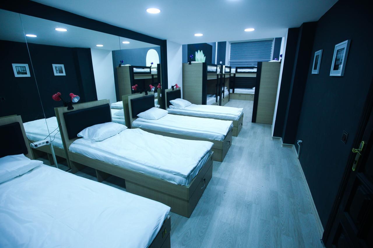 Myhostel Baku Bagian luar foto