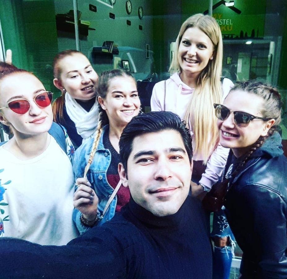 Myhostel Baku Bagian luar foto