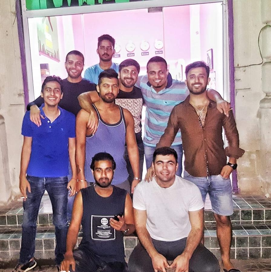 Myhostel Baku Bagian luar foto