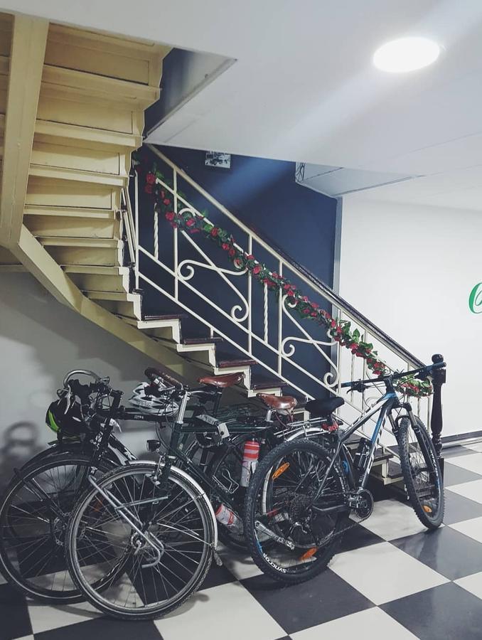 Myhostel Baku Bagian luar foto