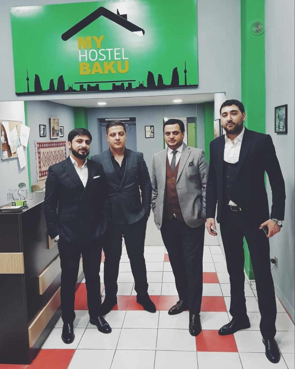 Myhostel Baku Bagian luar foto