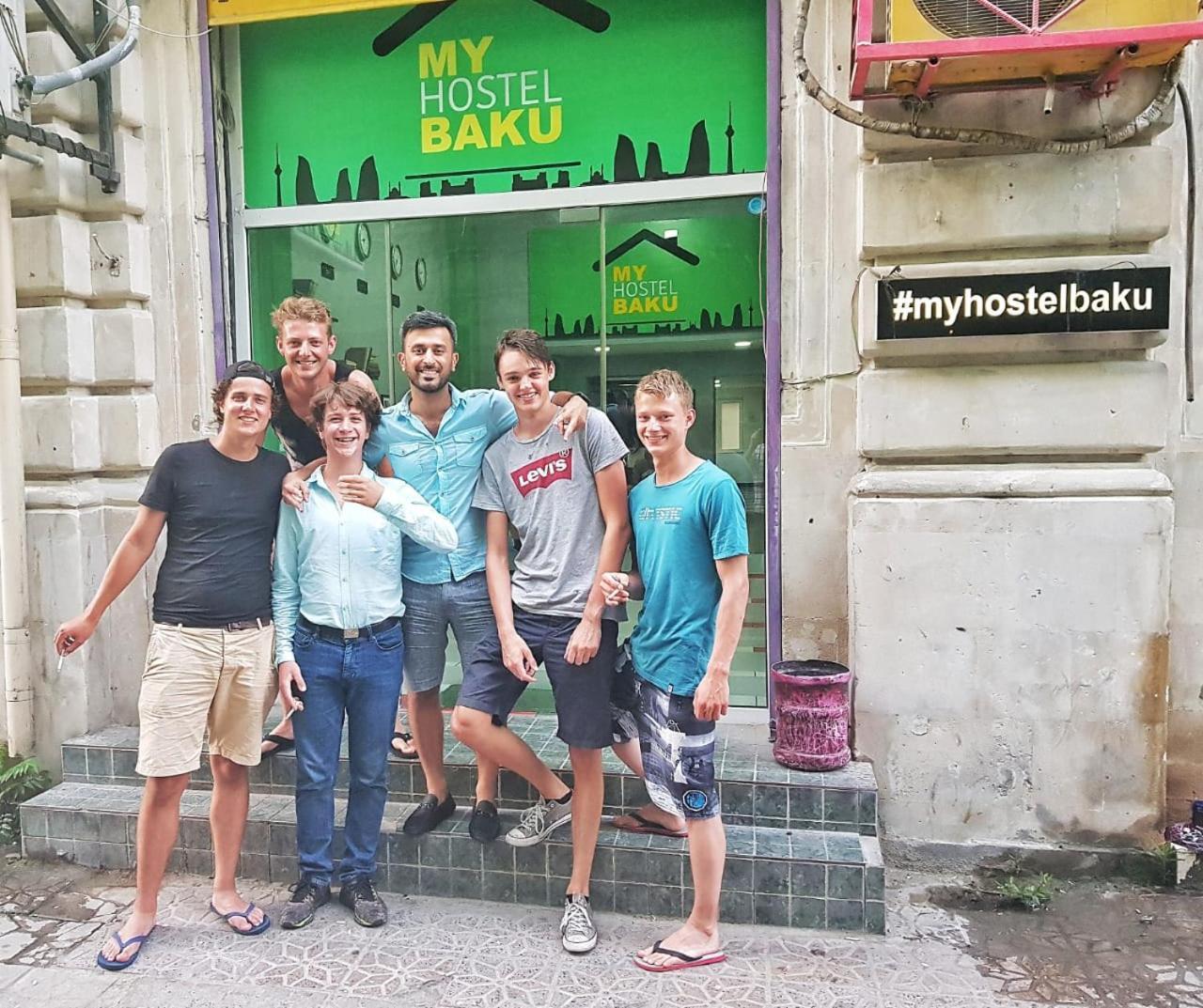 Myhostel Baku Bagian luar foto